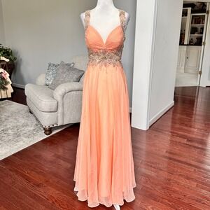 emerald green formal dress short Ladivine SF047 Lace Bodice A Line Layered Tulle Short Dress main image 0